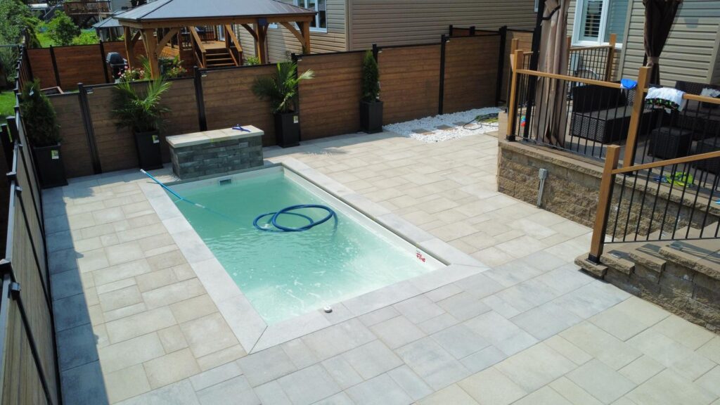 Sophisticated interlock in Ottawa with premium stone pavers, elegant contemporary design, and luxury residential finish enhancing modern curb appeal